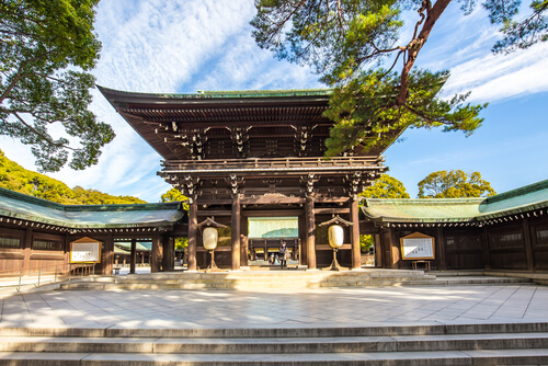 must visit temple in tokyo