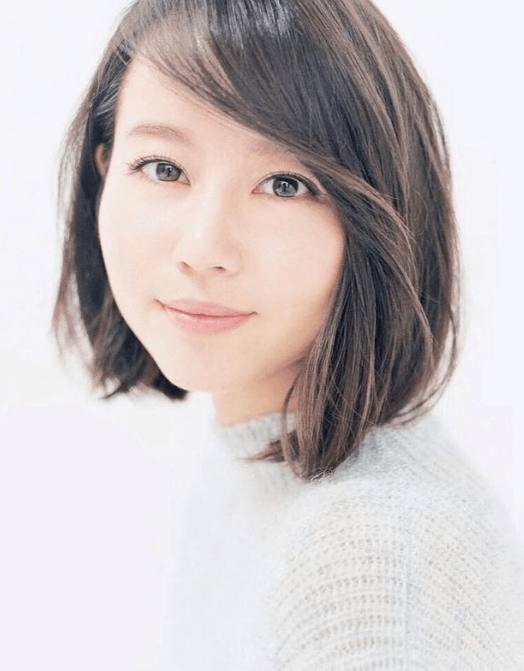 Hermosa actriz japonesa