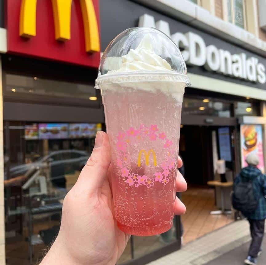 McDonald's Japón Bebida rosa