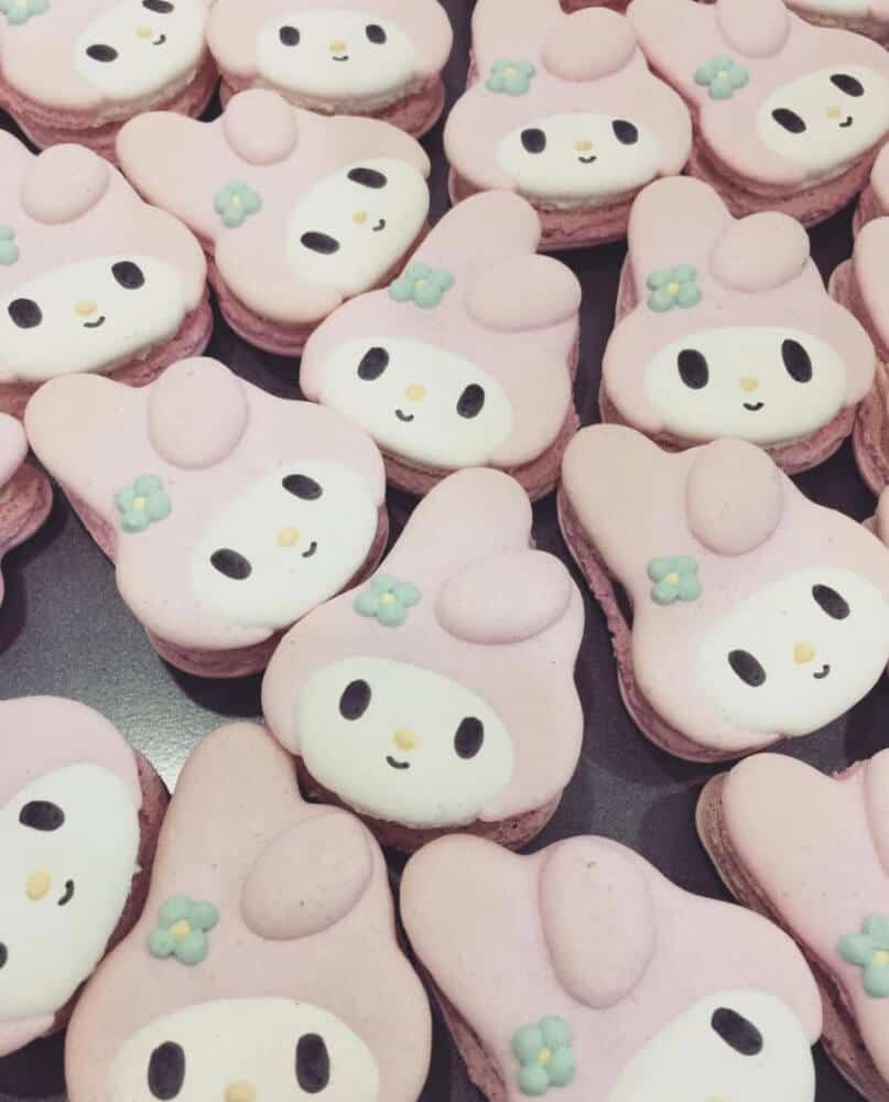 Hello Kitty Macrons