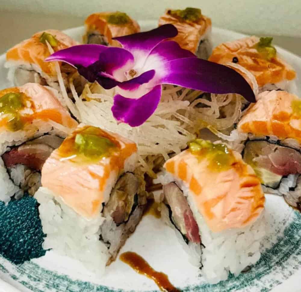 Salmon Sashimi Roll