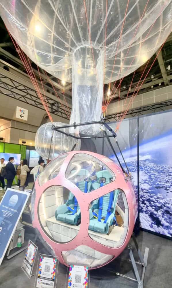Viaje en globo al borde del espacio