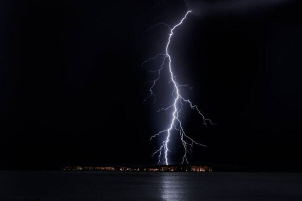 Nara Students Hospitalized After Lightning Hits Schoolyard During Afternoon Storm