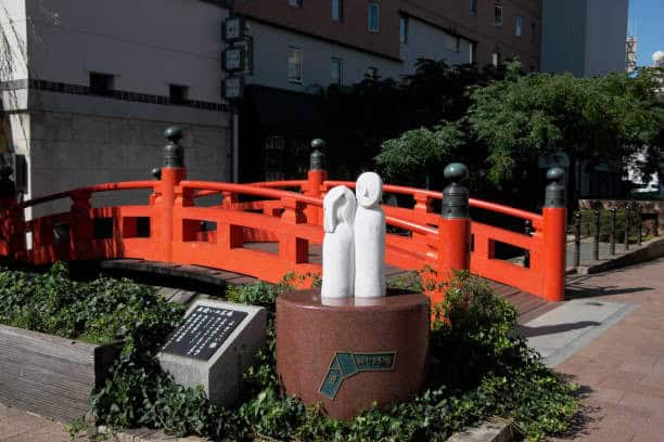 Disappointing bridge in Kochi reopens