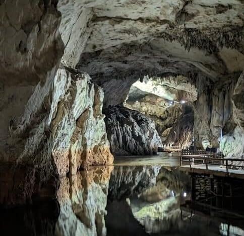 Akiyoshido Cave Tour