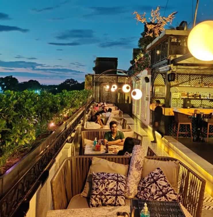 Seasonal Terrace Dining by the River Returns to Kyoto Eateries